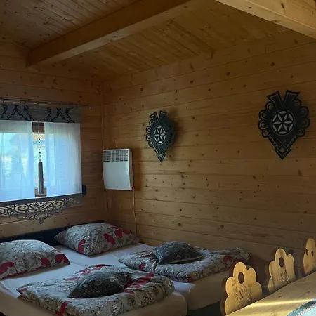 Apartman Drewniany Piekielnik