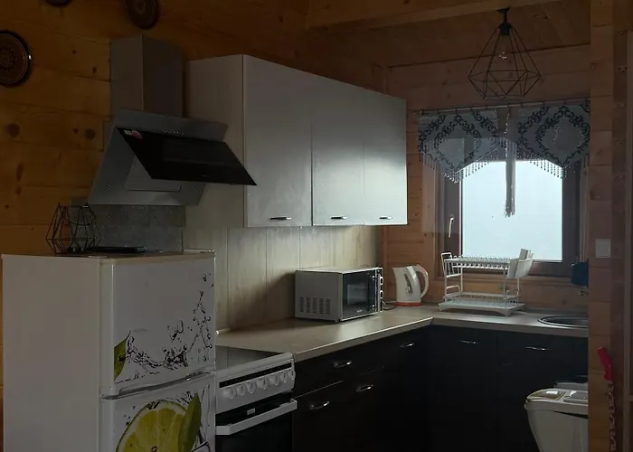 Drewniany Lejlighed Piekielnik